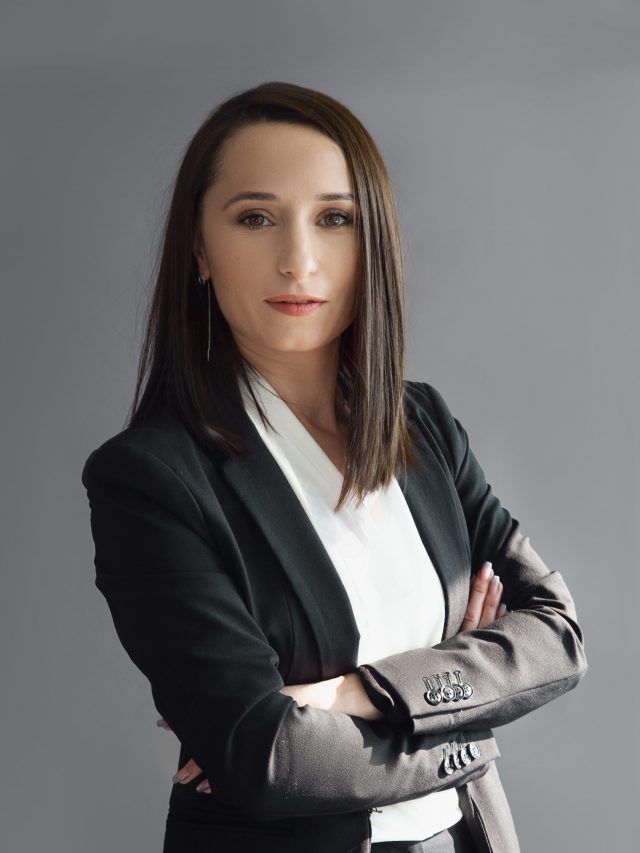 Rodica Manole